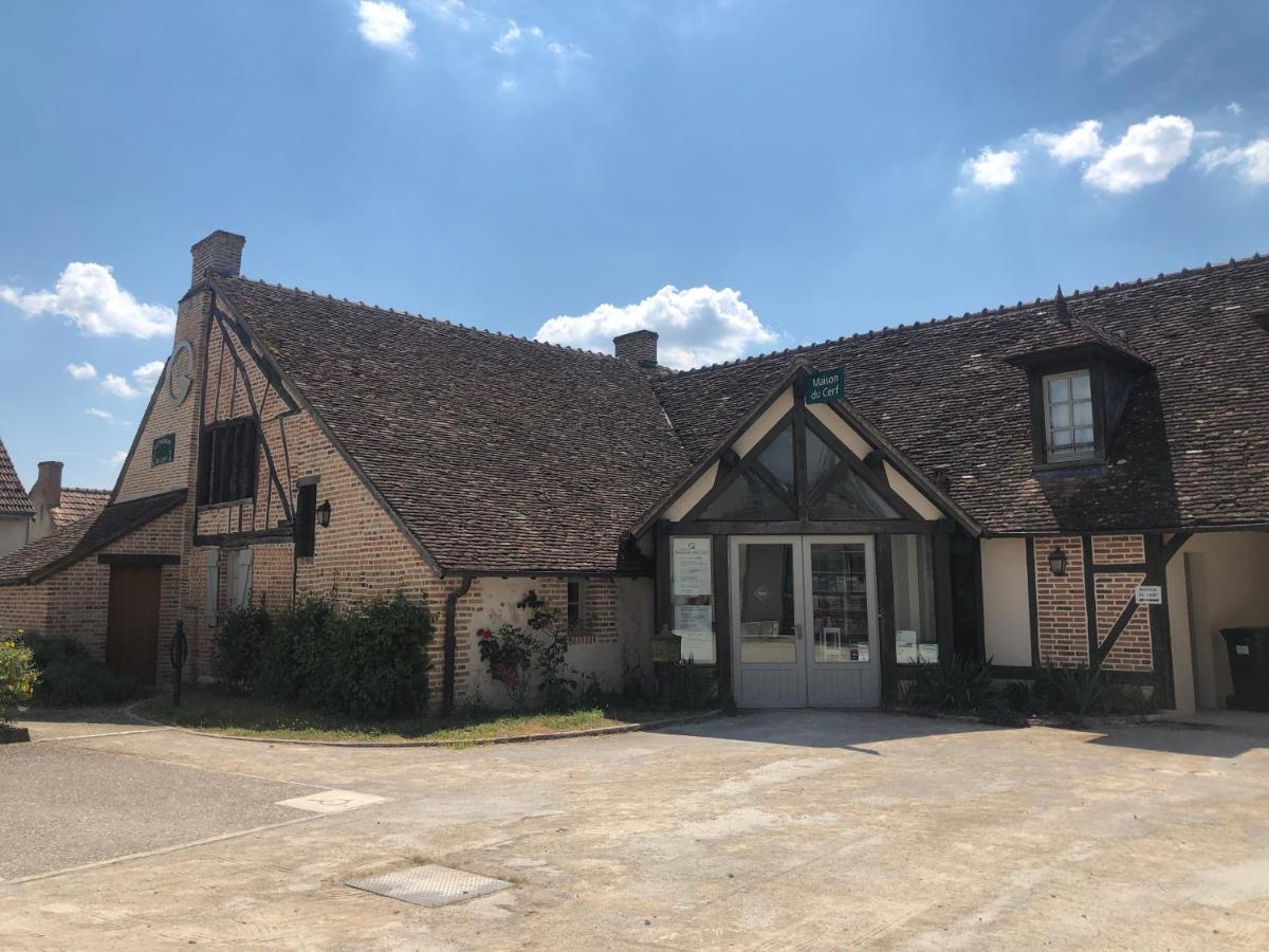 La Casa D'Olianna - Jolie Maison / Jeux / Grand Jardin Villeny Extérieur photo